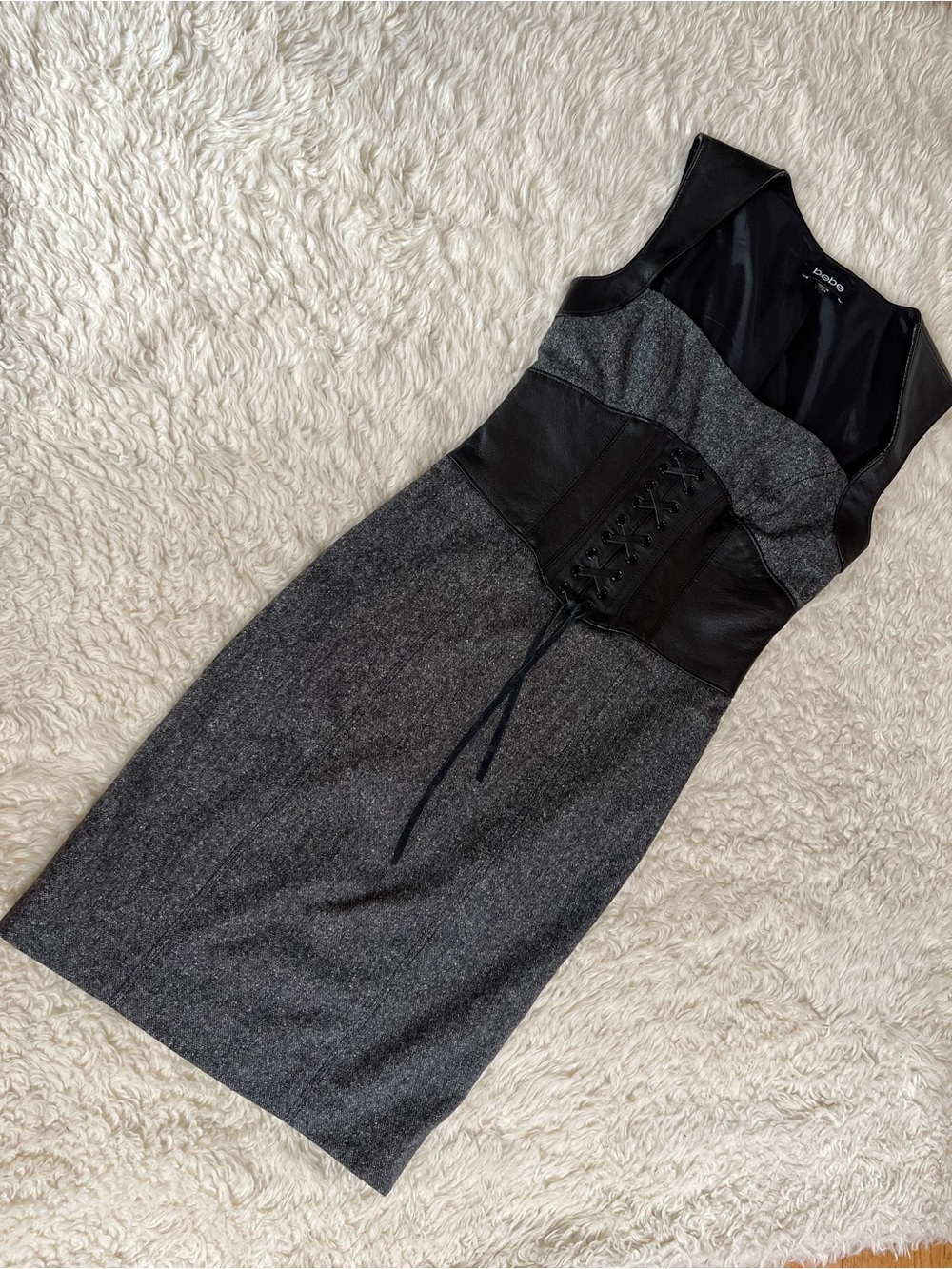VTg Bebe Leather Wool Corset Dress Bodycon Size 2 Sleeveless - Picture 2 of 13